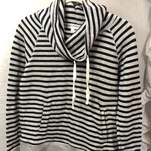 Cozy Turtleneck Sweatshirt Duo - Women’s S